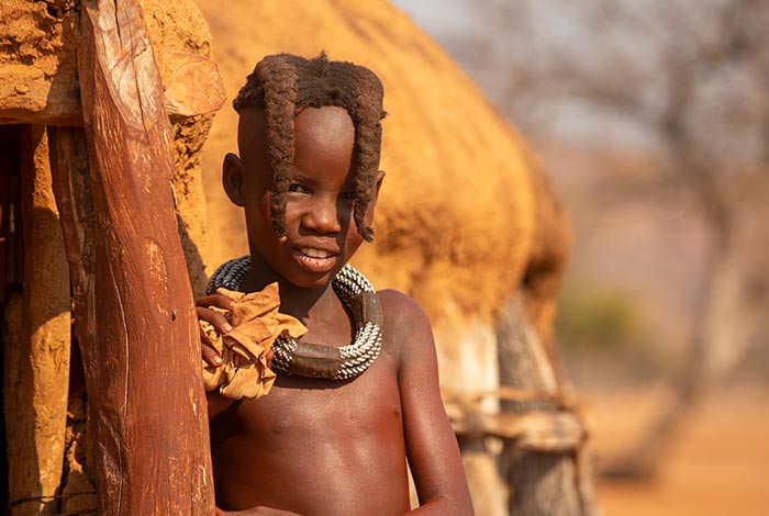 4×4-konvooi-reizen-gids-door-Kaokoland-Damaraland-Namibië-Himba-dorpen