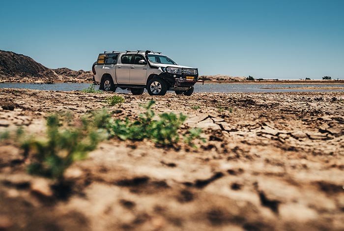 Namibie-Prive-Begeleide-Safaris-In-Convoy-damaraland-dry-river-gorge-Khowarib