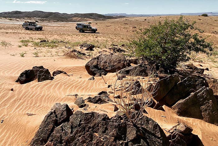 Namibie-Prive-Gids-Safari-Rondreizen-in-Konvooi-dry-rivers-Kaokoland.jpg